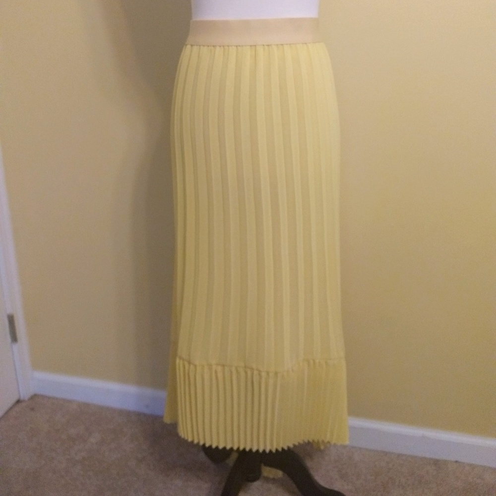 Madison  hi low pleated chiffon skirt sz 3X NWT *P - Picture 5 of 9